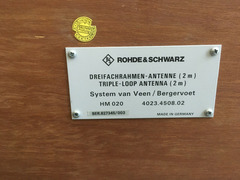 Rohde & Schwarz Dreifachrahmen Antenne HM020 von 9kHz bis 30 MHZ