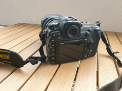 Nikon D500 Kamera in einwandfreiem Zustand zum Verkauf
