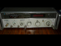 hp 8640B Signal Generator