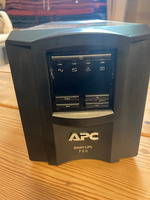 USV APC Smart-UPS750
