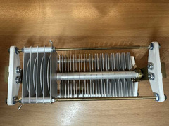 DrehKondensator 140/80pF 3,5mm Plattenabstand